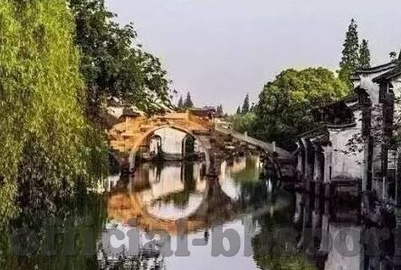 买足球比赛比分-理性看待买足球比赛比分，娱乐与风险并存的边界探索